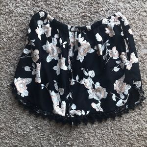 Floral pattered shorts